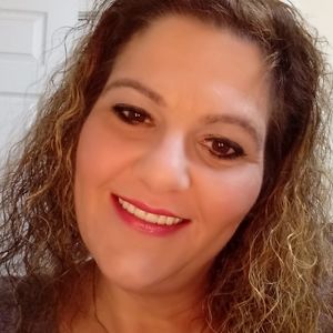 Meet your Posher, Sandi